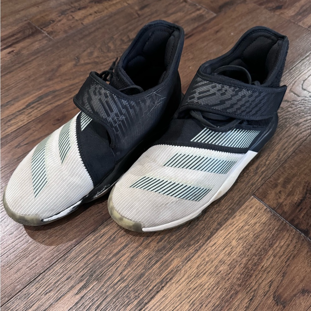 Adidas Men’s Harden B/E 3 Basketball Shoes